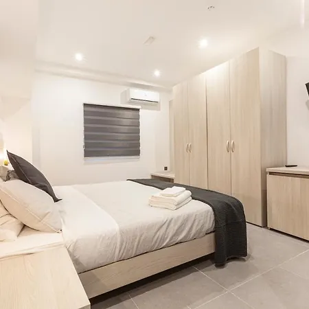No 48 By 360 Estates *