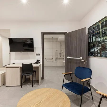 No 48 By 360 Estates *