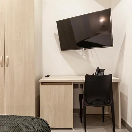 No 48 By 360 Estates بيت ضيافة *